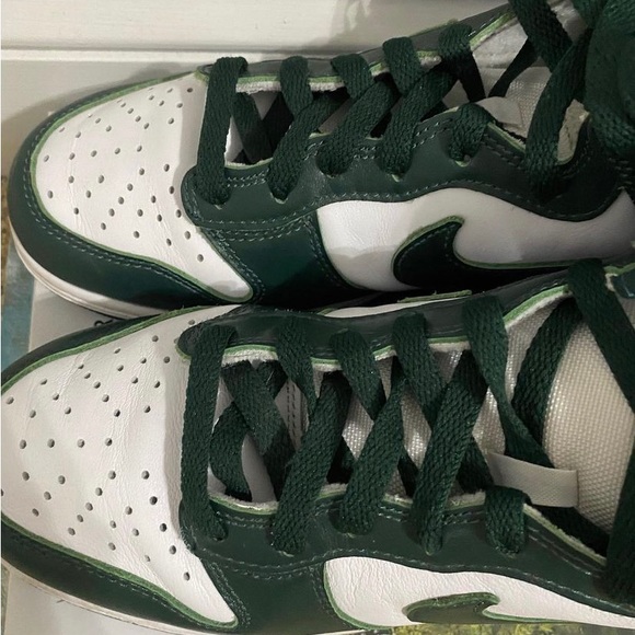 Nike spartan green dunk high - Picture 2 of 2